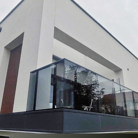 Sistemi di telaio senza telaio per coperture di balconi, produttore Polonia